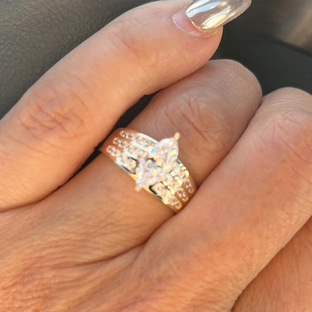 14k Solid Yellow Gold 2ct Engagement Ring